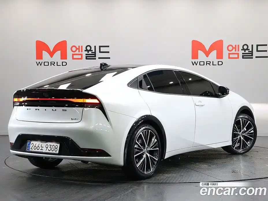 Toyota Prius 2025 2.0 гидро в Москве № 1350739, фото 3