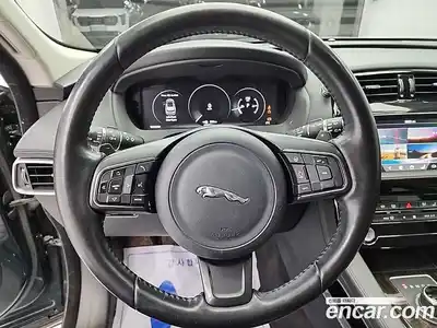 Jaguar F-Pace 2017 2.0 гидро в Москве № 1351170, миниатюра 9