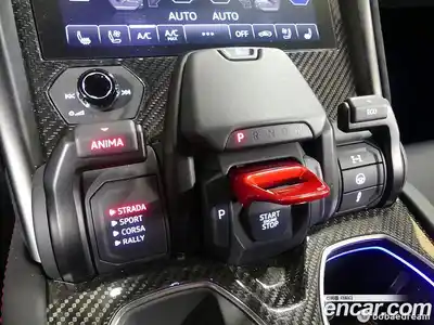 Lamborghini Urus 2023 4.0 гидро в Москве № 1351294, миниатюра 9