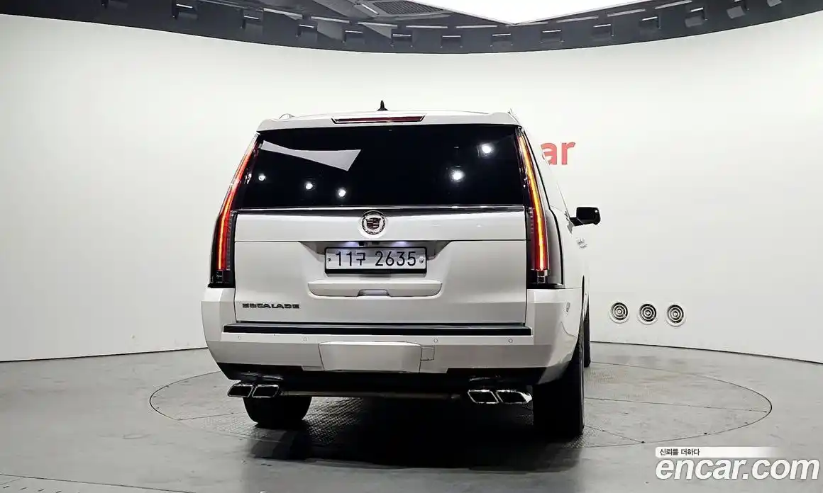 Cadillac Escalade 2015 6.2 гидро в Москве № 1351355, фото 4