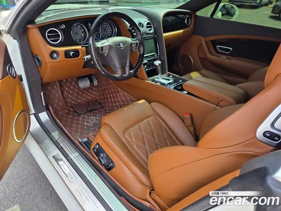 Bentley Continental 2013 6.0 гидро в Москве № 1351408, фото 5