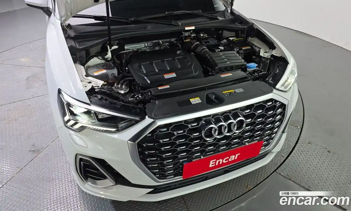 Audi Q3 2023 2.0 гидро в Москве № 162725, фото 6