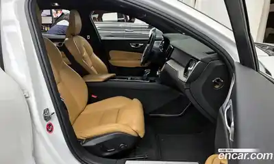 Volvo S60 2019 2.0 гидро в Москве № 164701, миниатюра 11