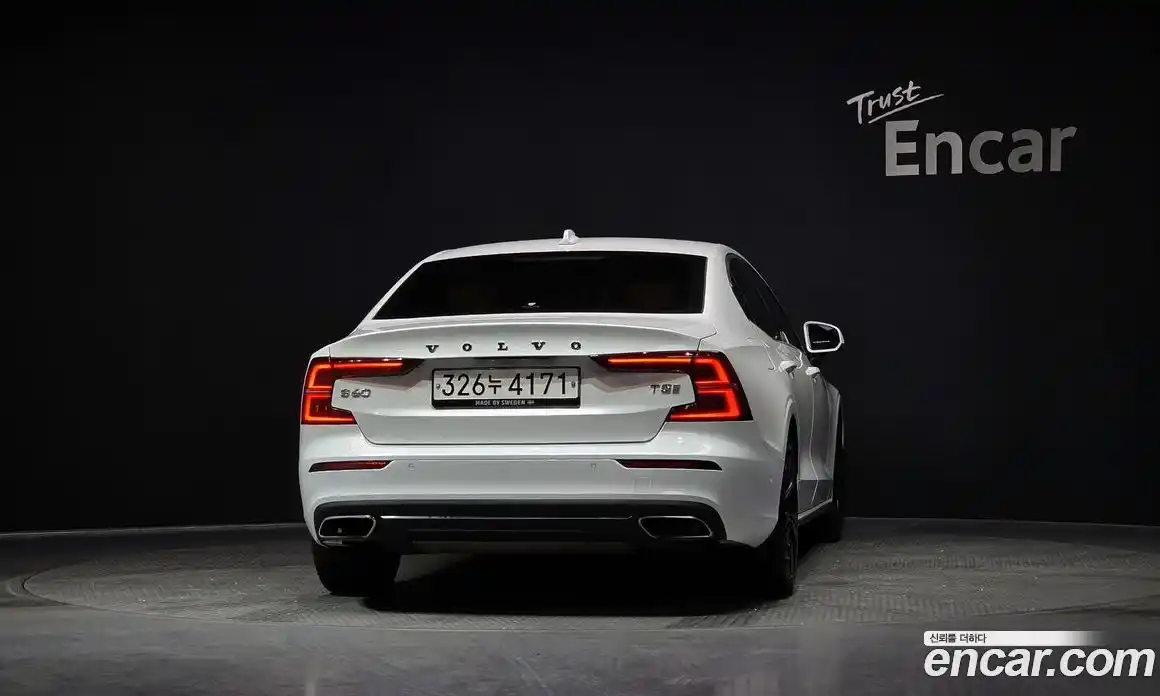 Volvo S60 2019 2.0 гидро в Москве № 164701, фото 4