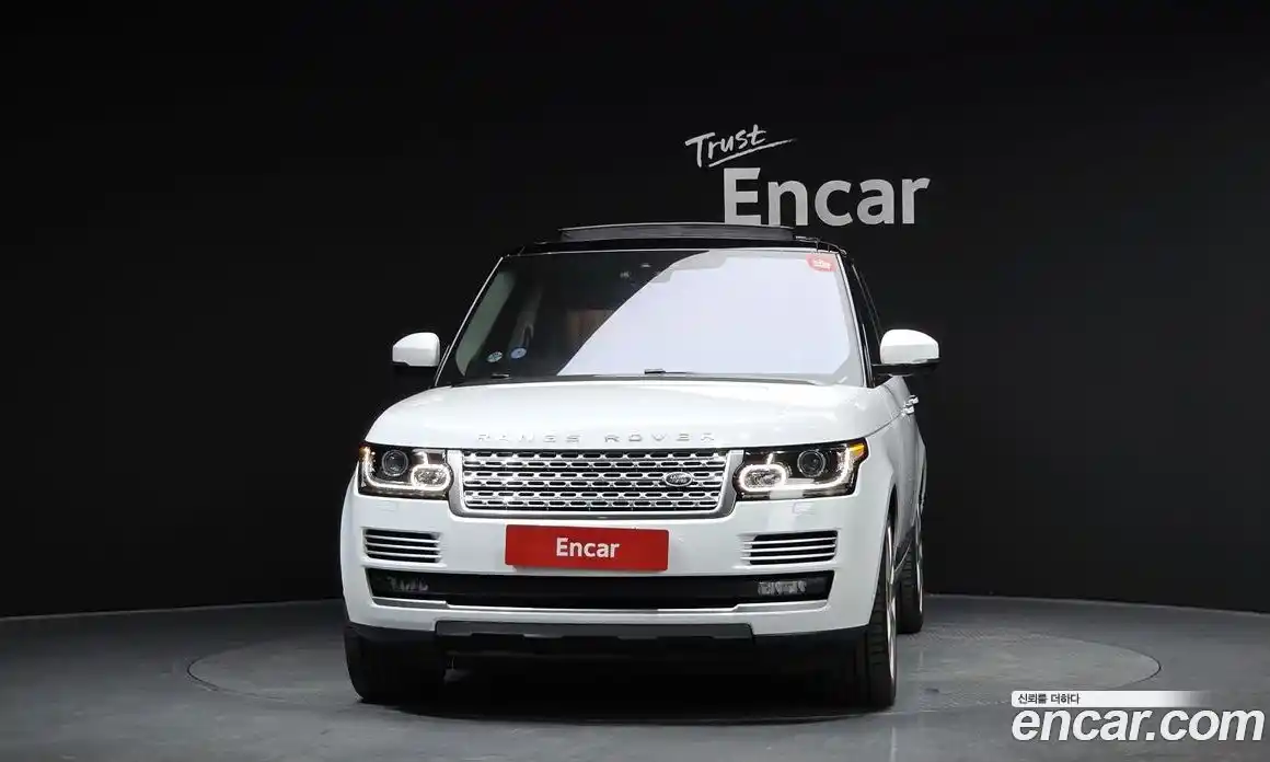 Land Rover Range-Rover 2017 4.4 гидро в Москве № 166625, фото 3