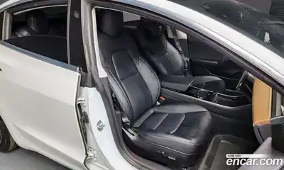 Tesla Model 3 2020 0.2 гидро в Москве № 167897, миниатюра 12