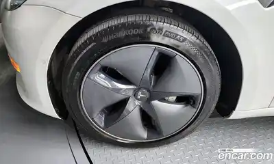 Tesla Model 3 2020 0.2 гидро в Москве № 167897, миниатюра 5