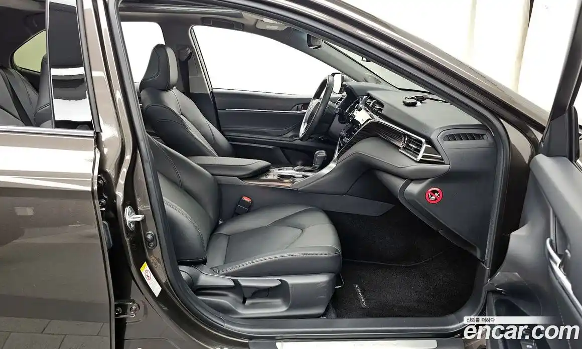 Toyota Camry 2018 2.5 гидро в Москве № 170194, фото 11