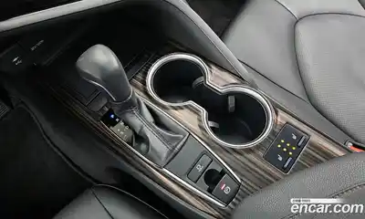Toyota Camry 2018 2.5 гидро в Москве № 170194, миниатюра 9