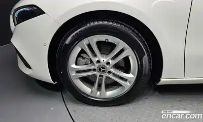 Mercedes-Benz A-Class 2025 2.0 гидро в Москве № 193567, миниатюра 5