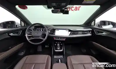 Audi Q4 e-tron 2022 0.2 гидро в Москве № 230040, миниатюра 7