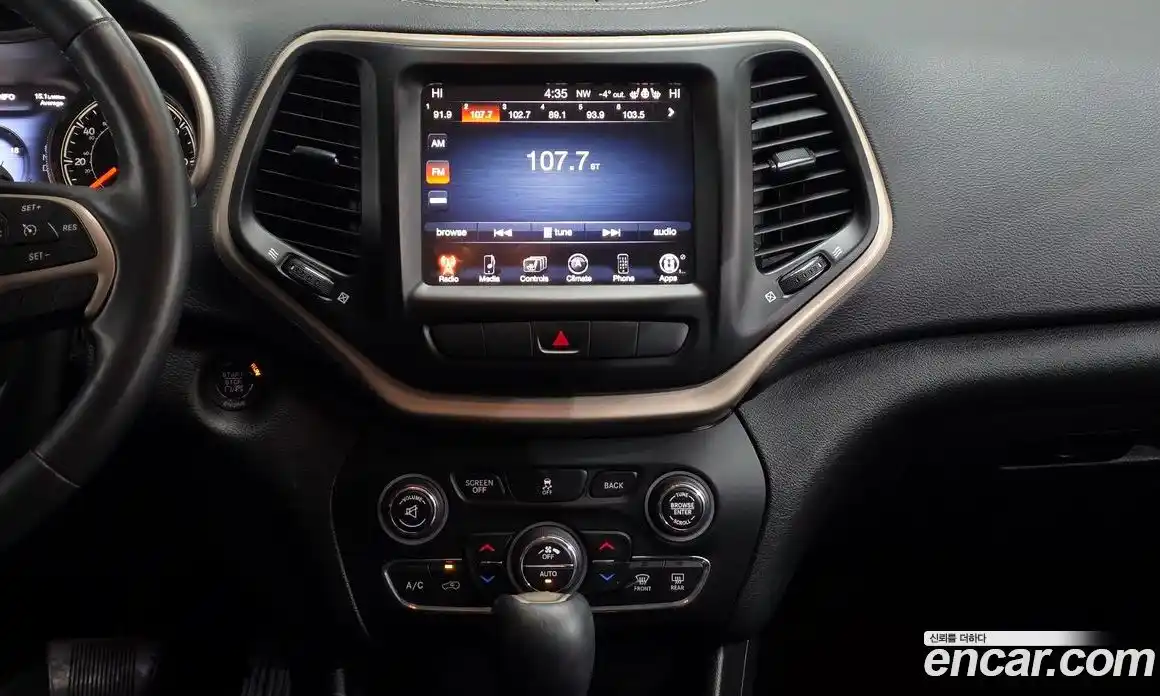Jeep Cherokee 2014 2.4 гидро в Москве № 232634, фото 14