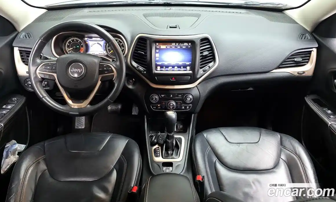 Jeep Cherokee 2014 2.4 гидро в Москве № 232634, фото 7