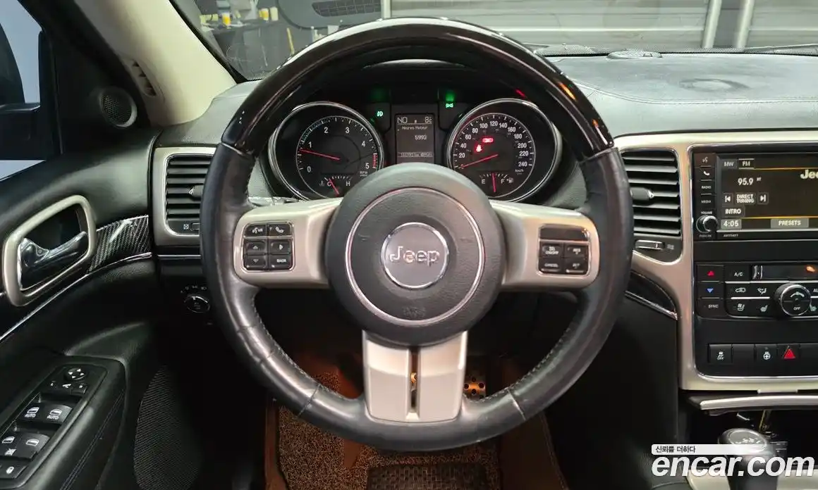 Jeep Cherokee 2013 3.0 гидро в Москве № 232749, фото 13