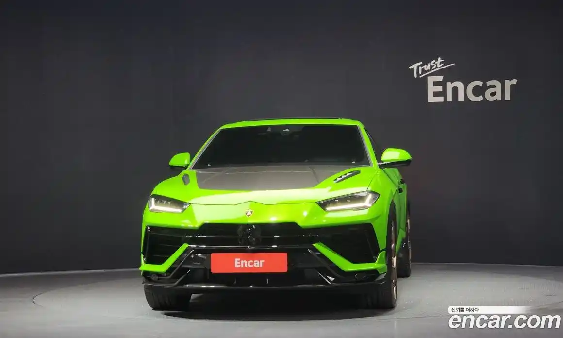 Lamborghini Urus 2024 4.0 гидро в Москве № 320818, фото 3
