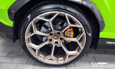 Lamborghini Urus 2024 4.0 гидро в Москве № 320818, миниатюра 5