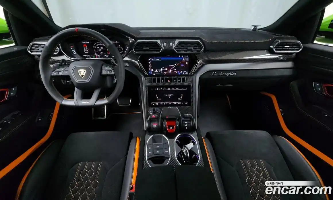Lamborghini Urus 2024 4.0 гидро в Москве № 320818, фото 7