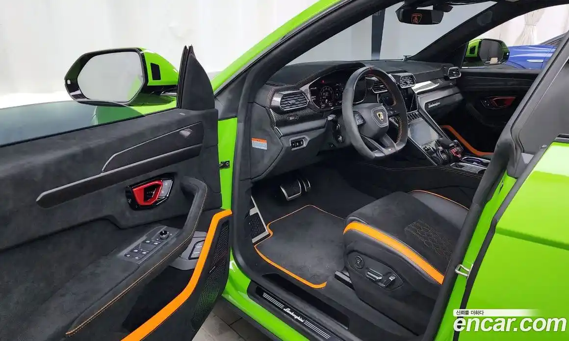 Lamborghini Urus 2024 4.0 гидро в Москве № 320818, фото 10