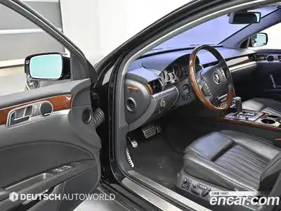 Volkswagen Phaeton 2013 4.2 гидро в Москве № 1198392, миниатюра 11