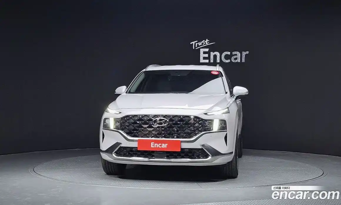 Hyundai Santa Fe 2023 2.5 гидро в Москве № 1317487, фото 3
