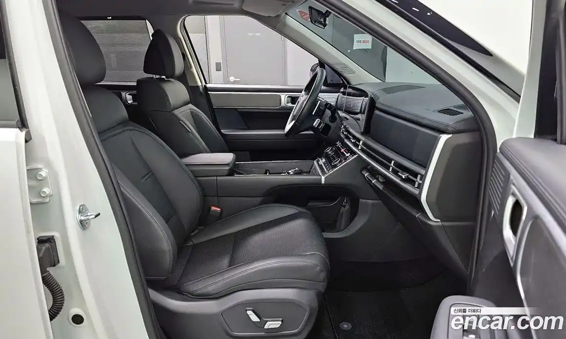 Hyundai Santa Fe 2024 2.5 гидро в Москве № 1317857, фото 12