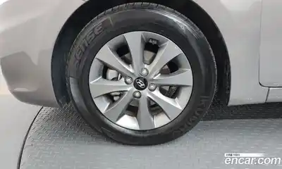 Hyundai Accent 2017 1.4 гидро в Москве № 1317902, миниатюра 5