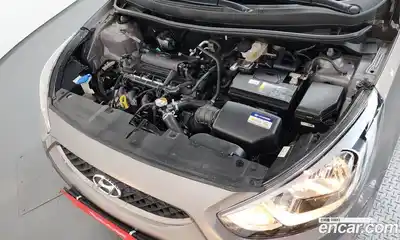 Hyundai Accent 2017 1.4 гидро в Москве № 1317902, миниатюра 6