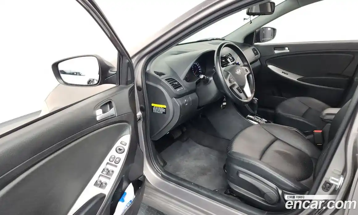Hyundai Accent 2017 1.4 гидро в Москве № 1317902, фото 10