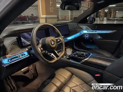 BMW 7-Series 2023 3.0 гидро в Москве № 1318462, миниатюра 10