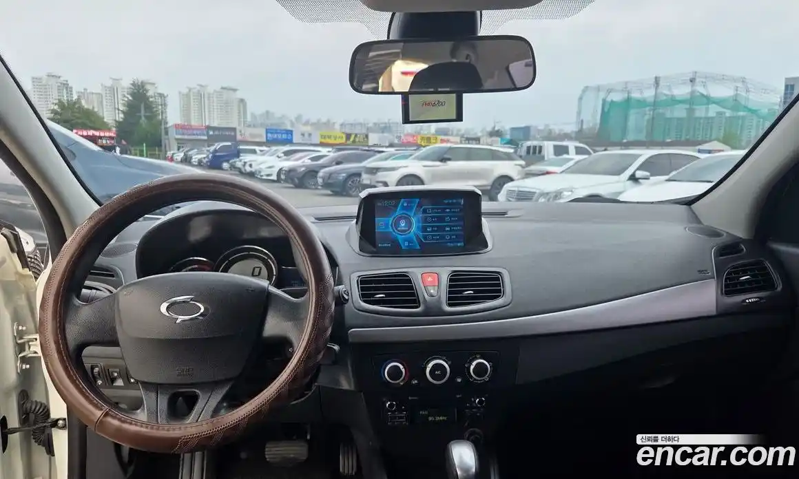 Renault SM3 2017 1.6 гидро в Москве № 1321560, фото 8