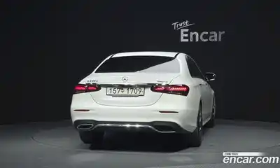 Mercedes-Benz E-Class 2021 1.9 гидро в Москве № 1322110, миниатюра 4