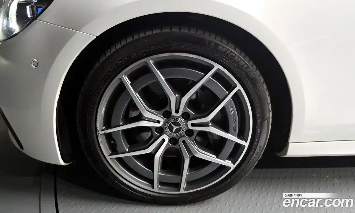 Mercedes-Benz E-Class 2021 1.9 гидро в Москве № 1322110, фото 5