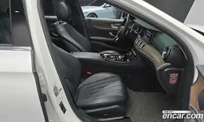 Mercedes-Benz E-Class 2017 1.9 гидро в Москве № 1322347, миниатюра 11