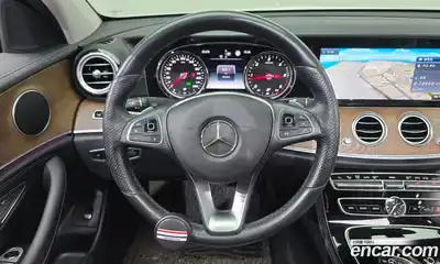 Mercedes-Benz E-Class 2017 1.9 гидро в Москве № 1322347, миниатюра 12