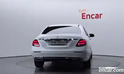 Mercedes-Benz E-Class 2017 1.9 гидро в Москве № 1322347, миниатюра 4