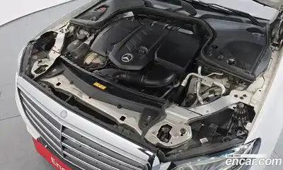 Mercedes-Benz E-Class 2017 1.9 гидро в Москве № 1322347, миниатюра 6