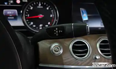 Mercedes-Benz E-Class 2017 1.9 гидро в Москве № 1322347, миниатюра 9