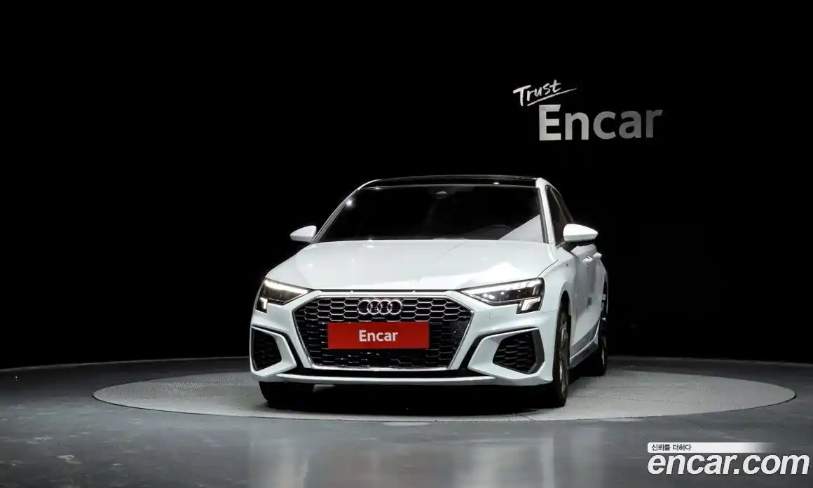 Audi A3 2023 2.0 гидро в Москве № 1322448, фото 3