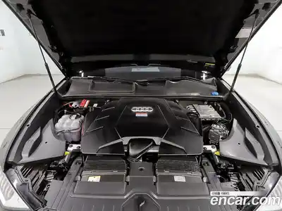 Audi Q8 2023 3.0 гидро в Москве № 1322630, миниатюра 6