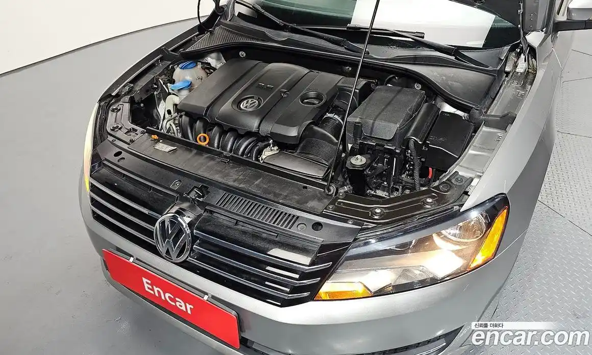 Volkswagen Passat 2013 2.5 гидро в Москве № 1323337, фото 6