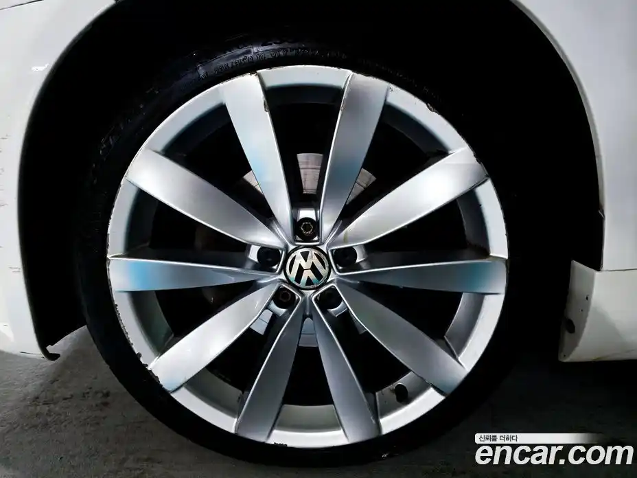 Volkswagen Scirocco 2012 2.0 гидро в Москве № 1323394, фото 5