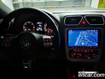 Volkswagen Scirocco 2012 2.0 гидро в Москве № 1323394, миниатюра 10