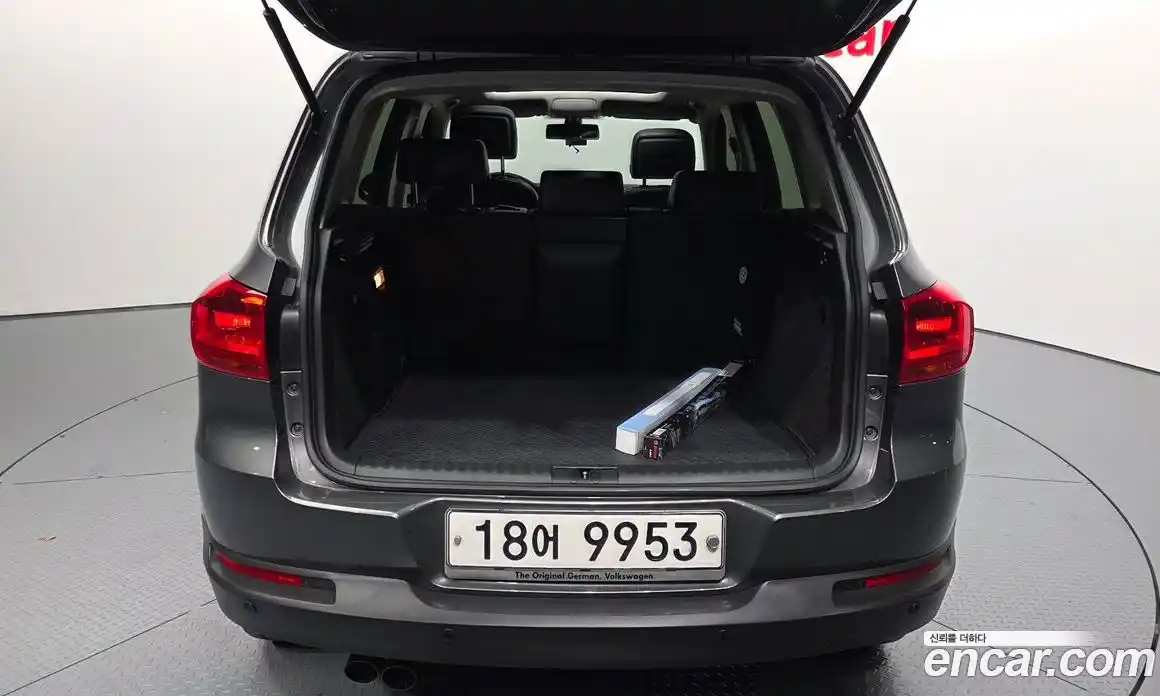 Volkswagen Tiguan 2013 2.0 гидро в Москве № 1323434, фото 20