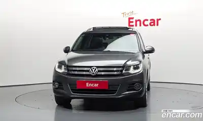 Volkswagen Tiguan 2013 2.0 гидро в Москве № 1323434, миниатюра 3