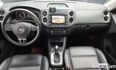 Volkswagen Tiguan 2013 2.0 гидро в Москве № 1323434, миниатюра 7