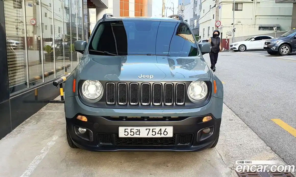 Jeep Renegade 2015 2.0 гидро в Москве № 1323720, фото 3