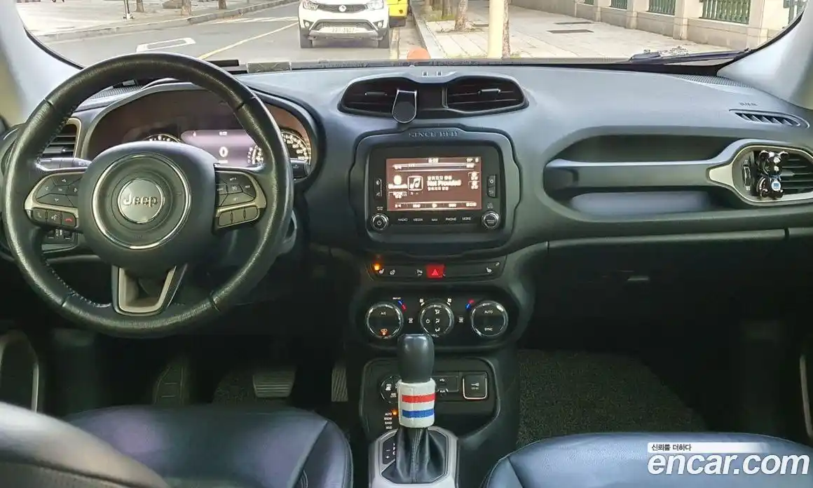 Jeep Renegade 2015 2.0 гидро в Москве № 1323720, фото 6