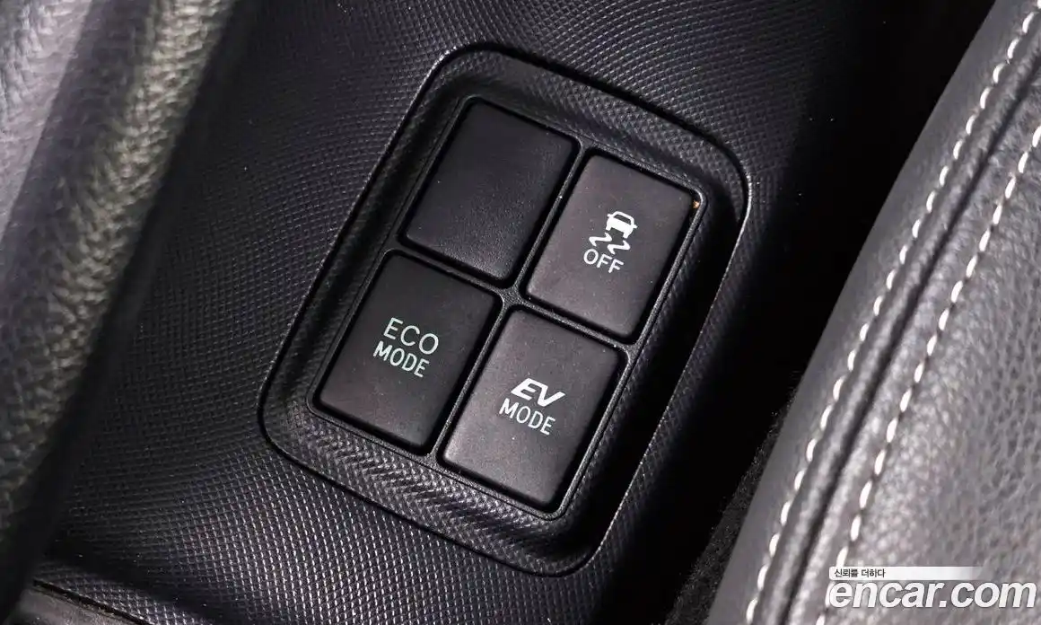 Toyota Prius 2018 1.5 гидро в Москве № 1323819, фото 16