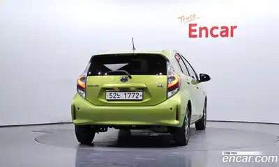 Toyota Prius 2018 1.5 гидро в Москве № 1323819, миниатюра 4