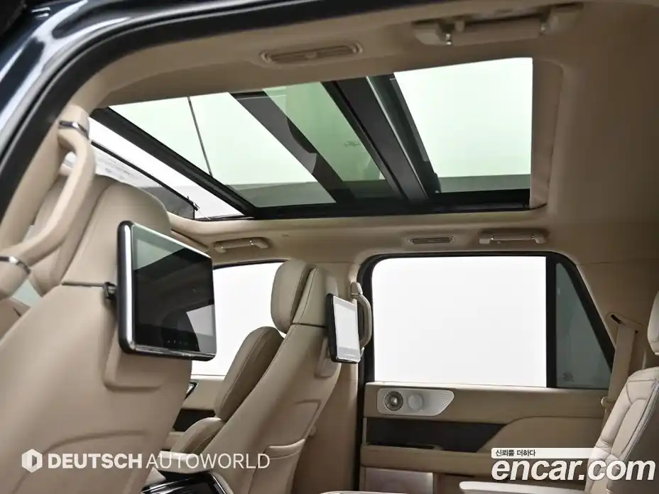 Lincoln Navigator 2021 3.5 гидро в Москве № 1324121, фото 19